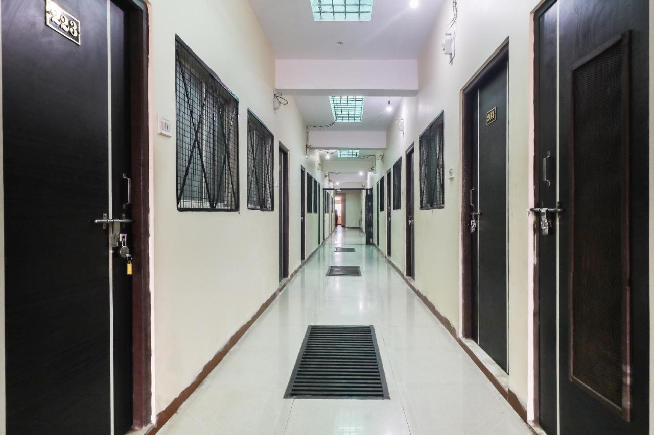 Spot On 48832 Balaji Parisar Hotel Ujjain Exterior photo
